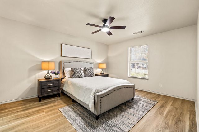 274 S St Augustine Drive, Dallas, TX 75217