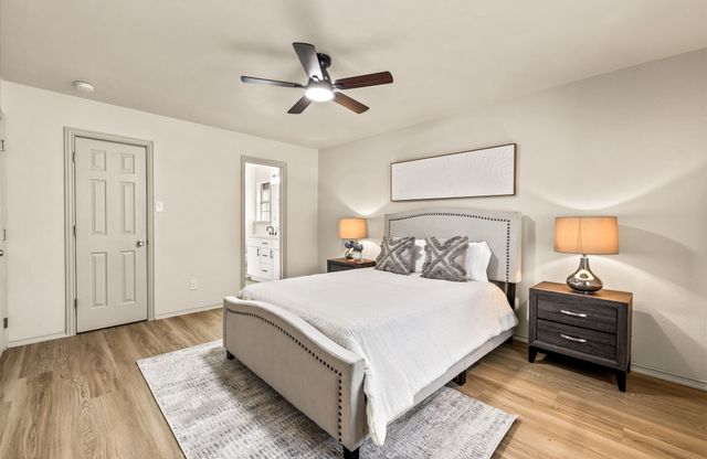 274 S St Augustine Drive, Dallas, TX 75217