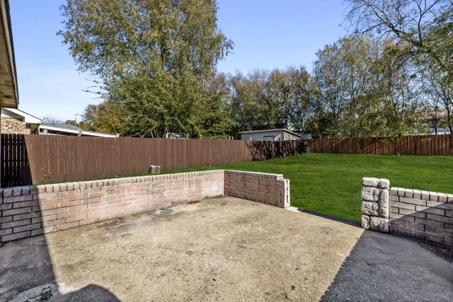 274 S St Augustine Drive, Dallas, TX 75217