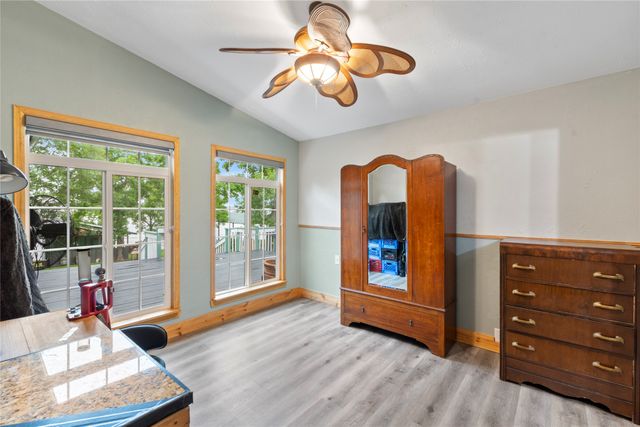 250 Whispering Oaks Trail, Payne Springs, TX 75156