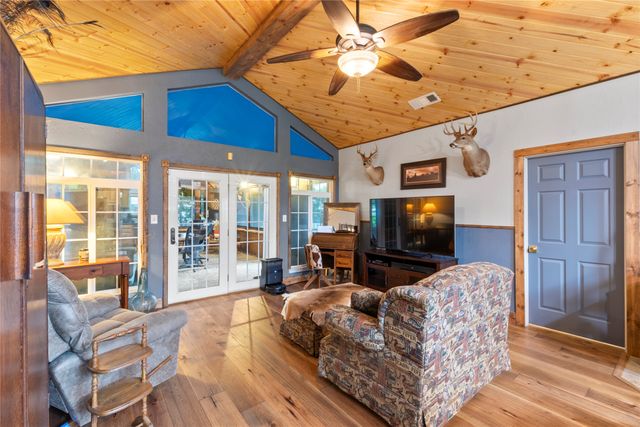 250 Whispering Oaks Trail, Payne Springs, TX 75156