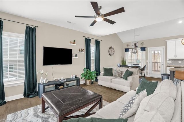 5008 Tamarack Drive, Greensboro, NC 27407