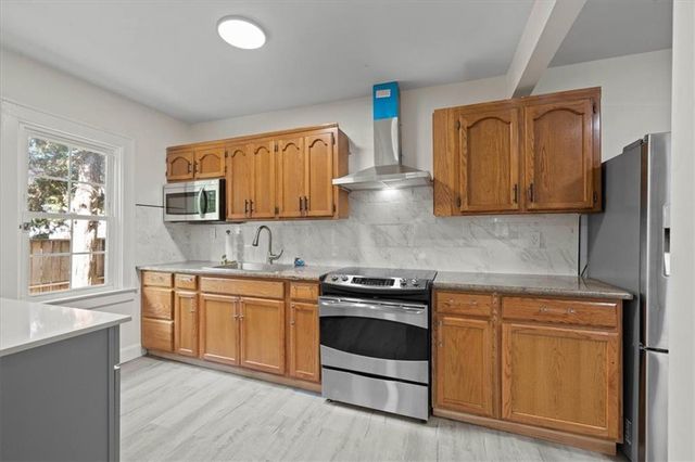 3344 Bales Avenue, Kansas City, MO 64128
