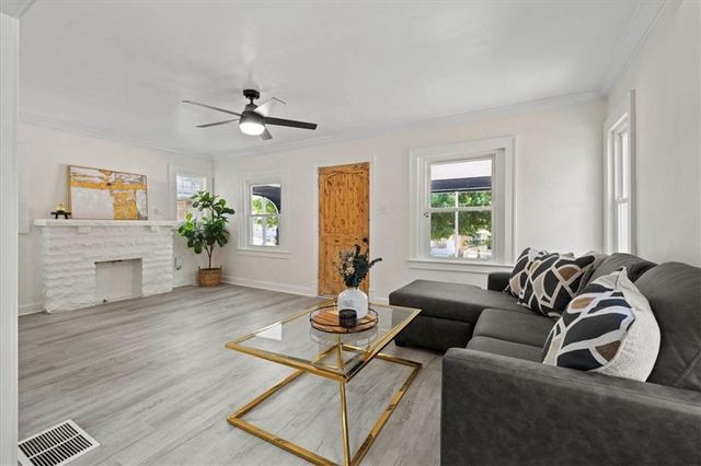 3344 Bales Avenue, Kansas City, MO 64128