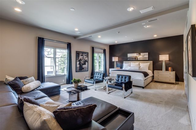 4678 Christopher Place, Dallas, TX 75204