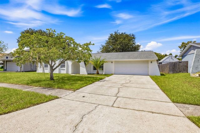 16506 FORESTLAKE DRIVE, Tampa, FL 33624