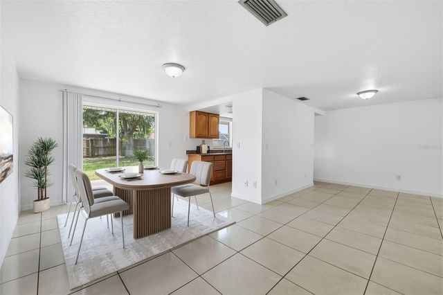 16506 FORESTLAKE DRIVE, Tampa, FL 33624