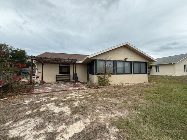 8992 HERNANDO WAY, Weeki Wachee, FL 34613