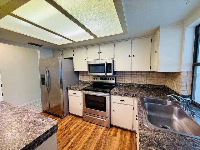 8992 HERNANDO WAY, Weeki Wachee, FL 34613