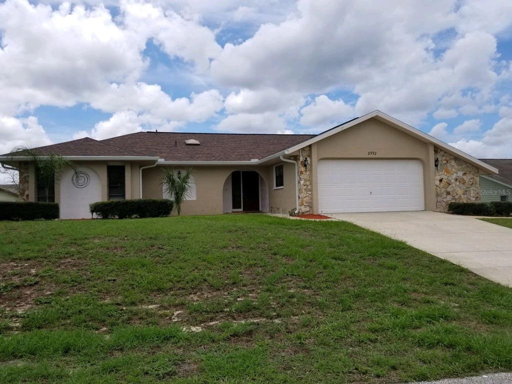 8992 HERNANDO WAY, Weeki Wachee, FL 34613