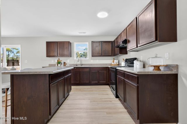 891 Golf View Road, Southport, NC 28461