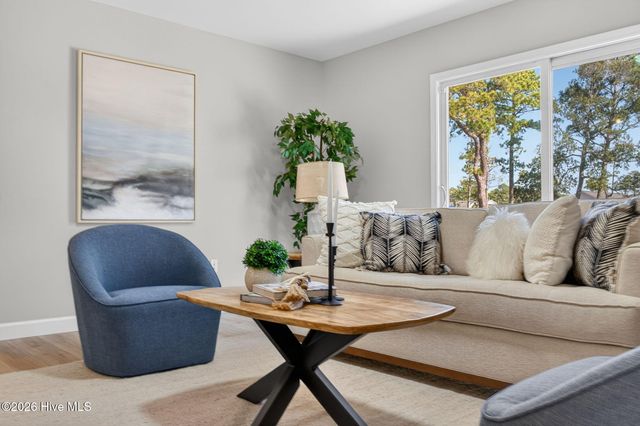 891 Golf View Road, Southport, NC 28461