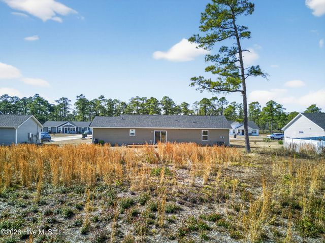 891 Golf View Road, Southport, NC 28461