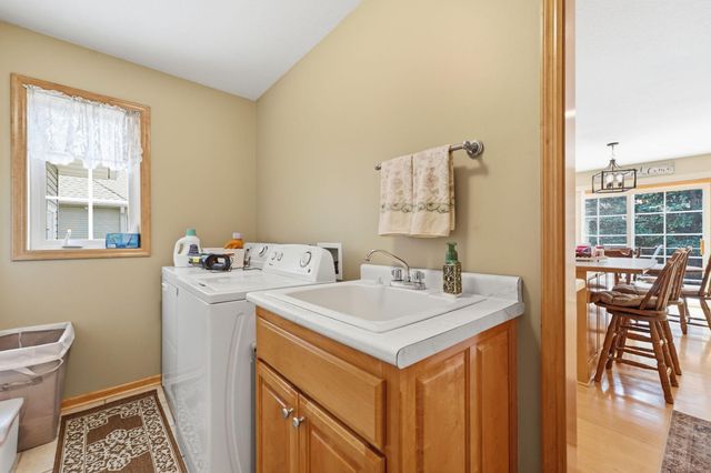 5411 128th Street N, Hugo, MN 55038