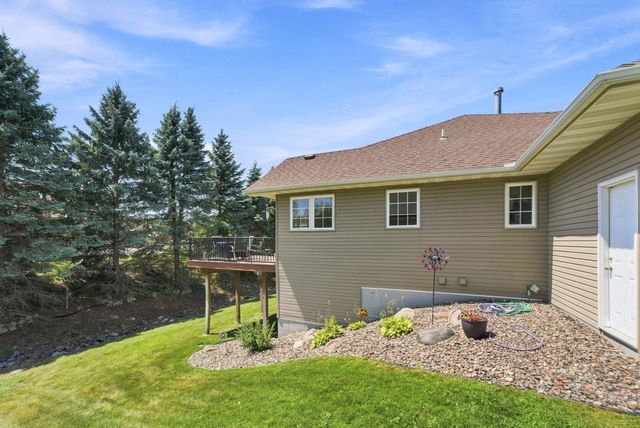 5411 128th Street N, Hugo, MN 55038