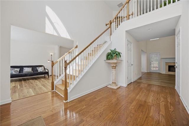 910 Park Knoll Court, Lawrenceville, GA 30043