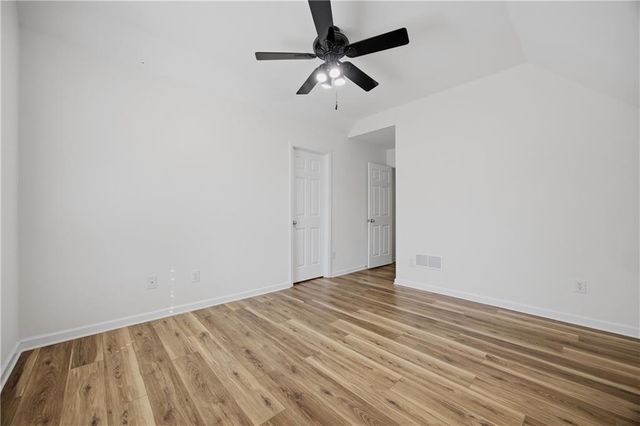 910 Park Knoll Court, Lawrenceville, GA 30043