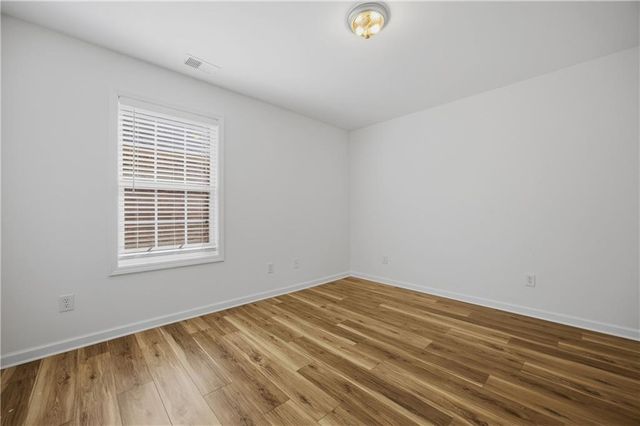 910 Park Knoll Court, Lawrenceville, GA 30043