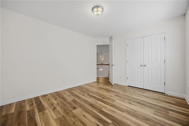 910 Park Knoll Court, Lawrenceville, GA 30043