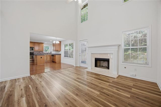 910 Park Knoll Court, Lawrenceville, GA 30043