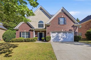 910 Park Knoll Court, Lawrenceville, GA 30043