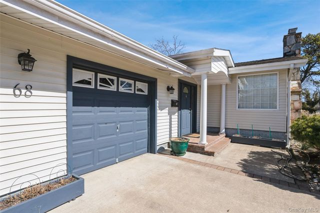 68 Lauren Avenue, Dix Hills, NY 11746