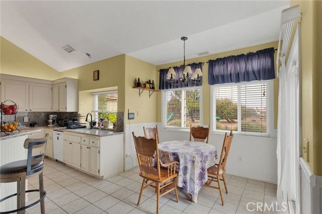 8249 Beaver, Phelan, CA 92371