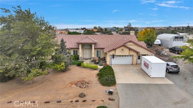 8249 Beaver, Phelan, CA 92371