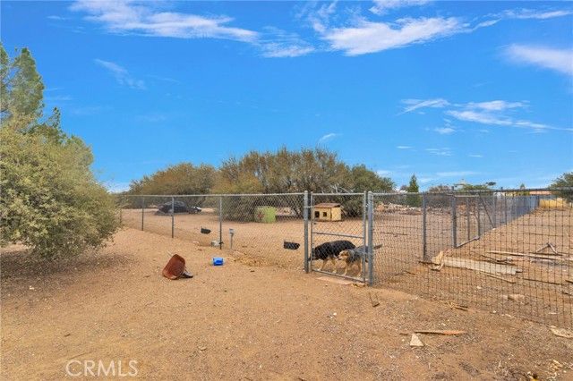 8249 Beaver, Phelan, CA 92371