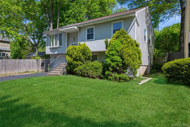 23 Forest Drive, East Northport, NY 11731