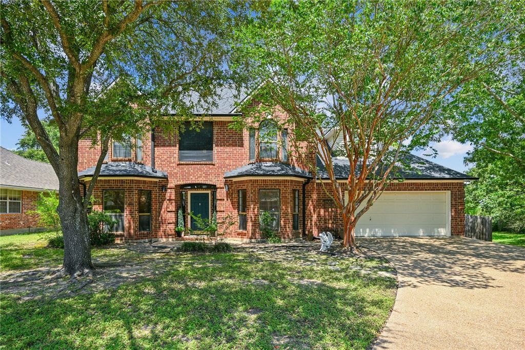 4221 Bedford Court, Bryan, TX 77802 — exterior