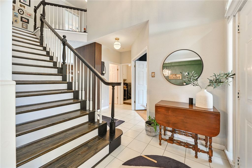 4221 Bedford Court, Bryan, TX 77802 — photo 2