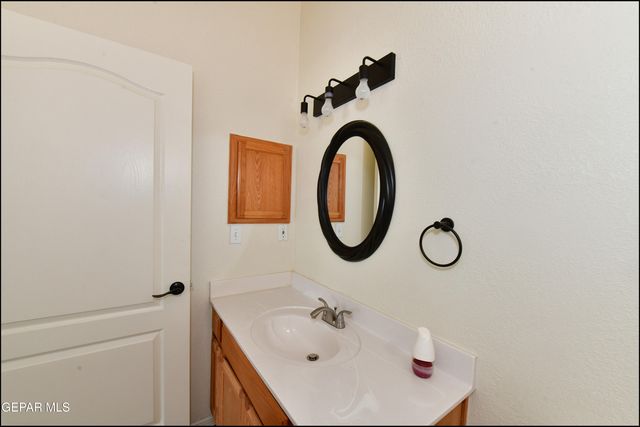 14513 Desierto Bello Avenue, Horizon City, TX 79928