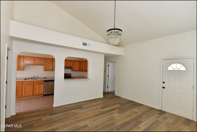 14513 Desierto Bello Avenue, Horizon City, TX 79928