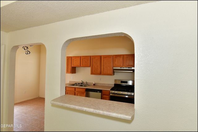 14513 Desierto Bello Avenue, Horizon City, TX 79928