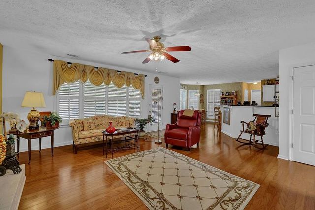 2608 Dreux NW Court, Kennesaw, GA 30152