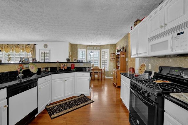 2608 Dreux NW Court, Kennesaw, GA 30152