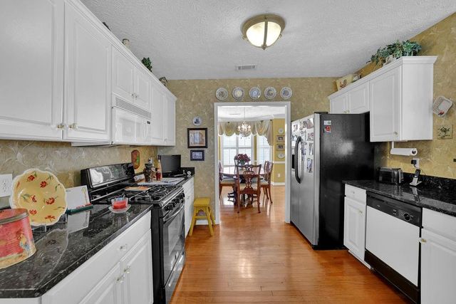 2608 Dreux NW Court, Kennesaw, GA 30152