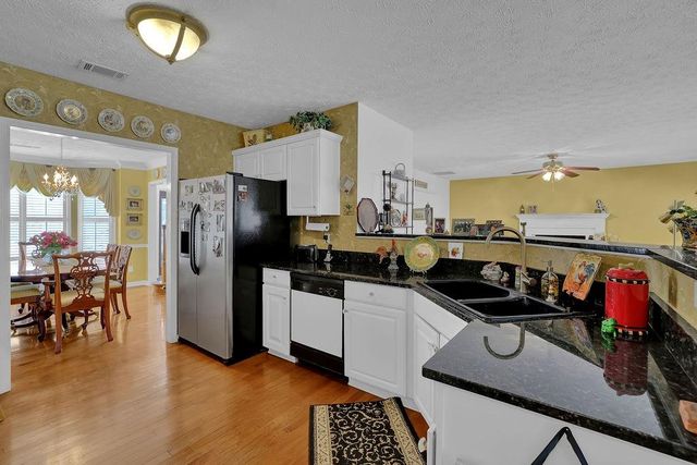 2608 Dreux NW Court, Kennesaw, GA 30152