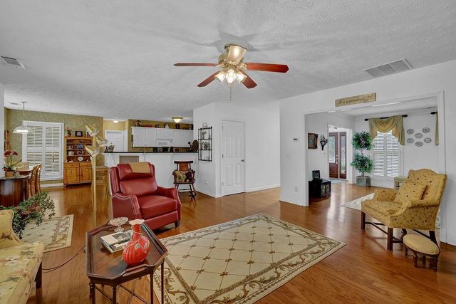 2608 Dreux NW Court, Kennesaw, GA 30152