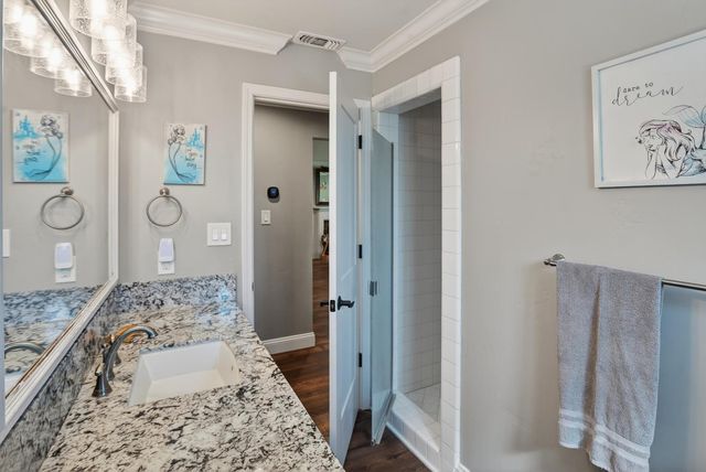 2551 Avalon Dr, Sacramento, CA 95821