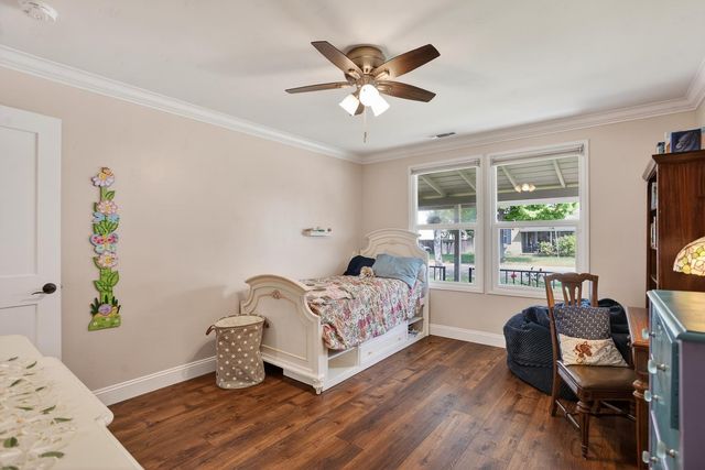 2551 Avalon Dr, Sacramento, CA 95821