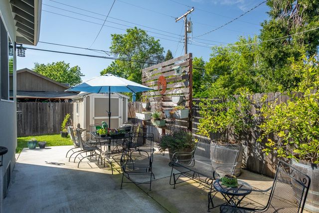 2551 Avalon Dr, Sacramento, CA 95821