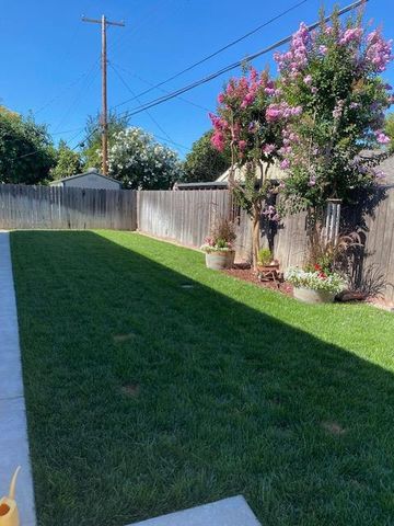 2551 Avalon Dr, Sacramento, CA 95821