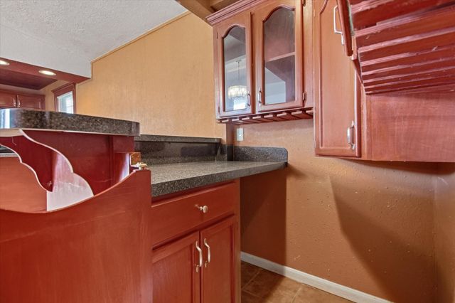 6946 Cole Creek Drive, Houston, TX 77092