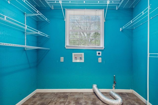 6946 Cole Creek Drive, Houston, TX 77092