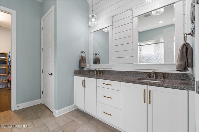 2911 Legends Drive, Southport, NC 28461