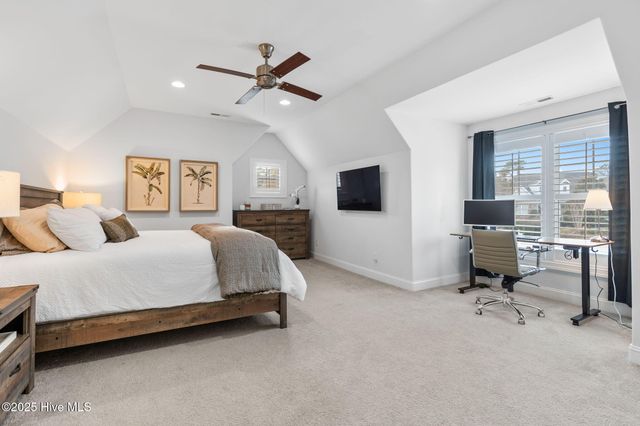 2911 Legends Drive, Southport, NC 28461