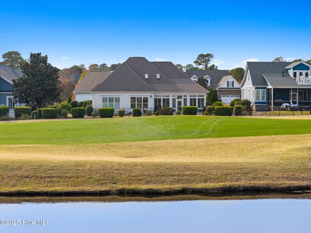 2911 Legends Drive, Southport, NC 28461