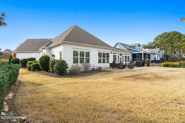 2911 Legends Drive, Southport, NC 28461